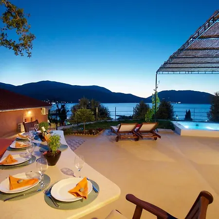 Acropolis Villa